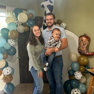 Meet your Posher, Phoebe